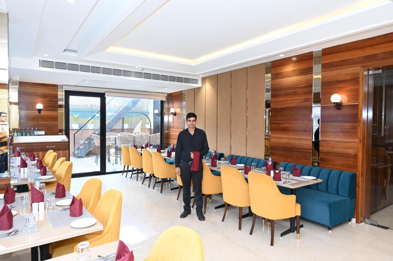 Hotel Classio Royale Amritsar Exterior photo
