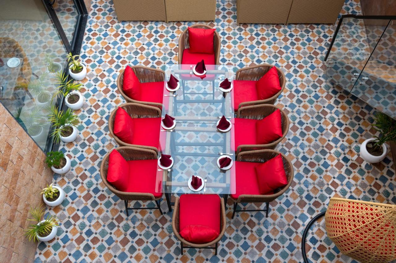 Hotel Classio Royale Amritsar Exterior photo