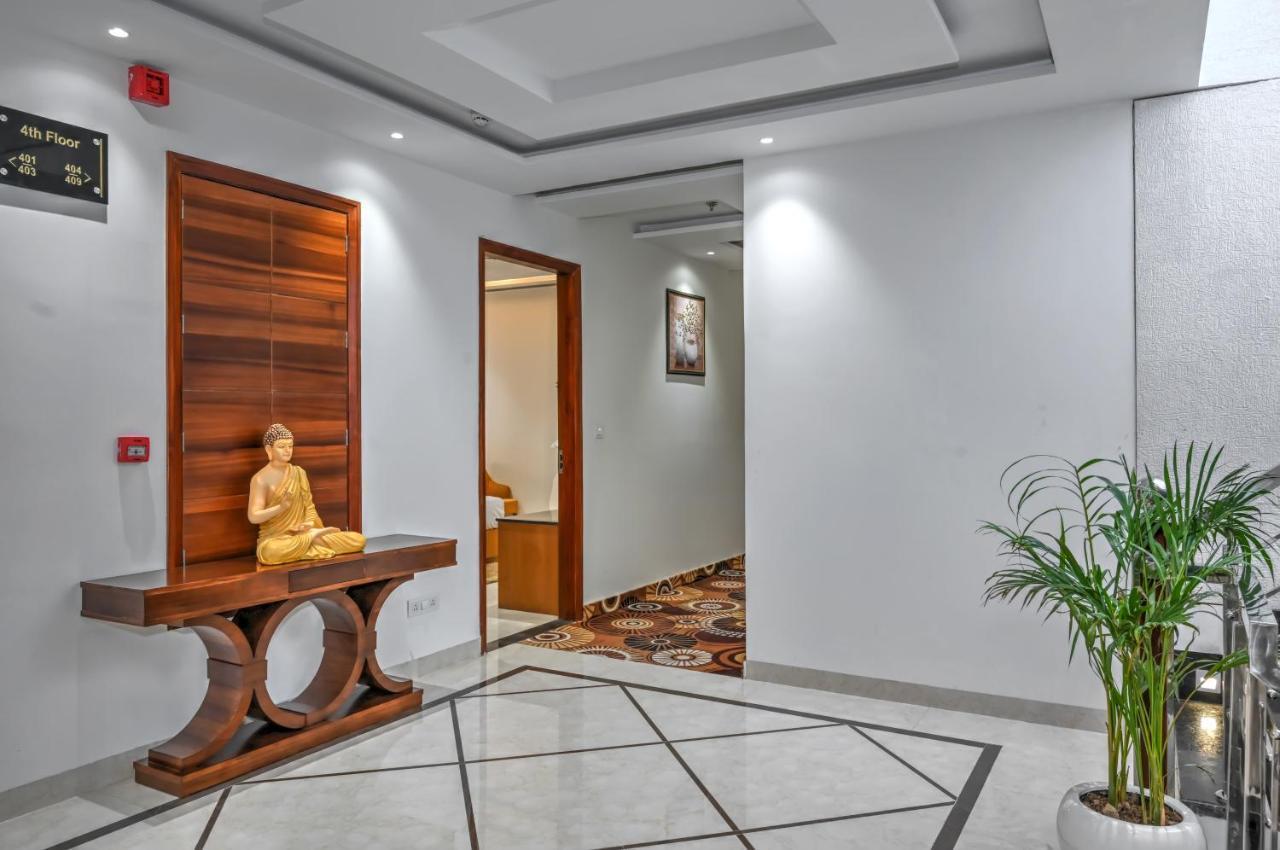 Hotel Classio Royale Amritsar Exterior photo